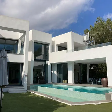 Lux Mar Villa *