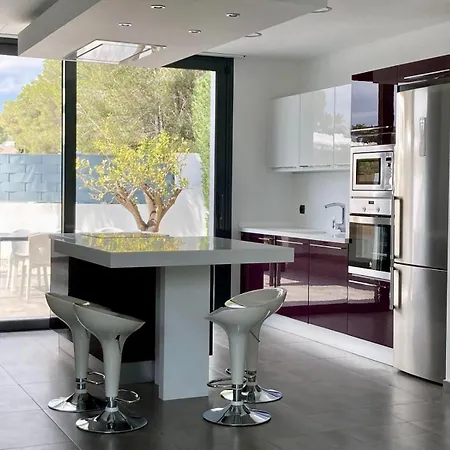 Lux Mar Villa